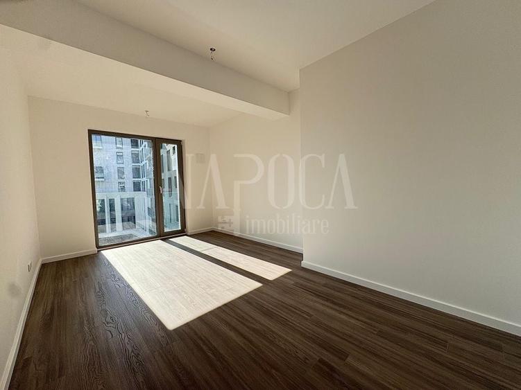 Apartament cu 3 camere semidecomandat în Iris
