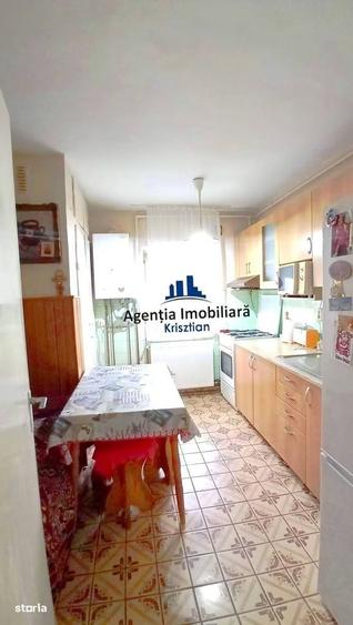 Apartament cu 2 camere semidecomandat în Micro 16