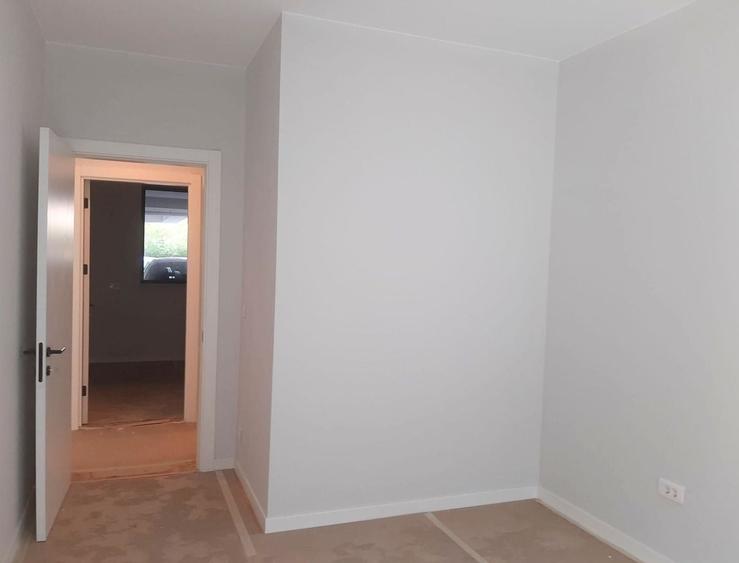 Apartament cu 2 camere decomandat în Băneasa