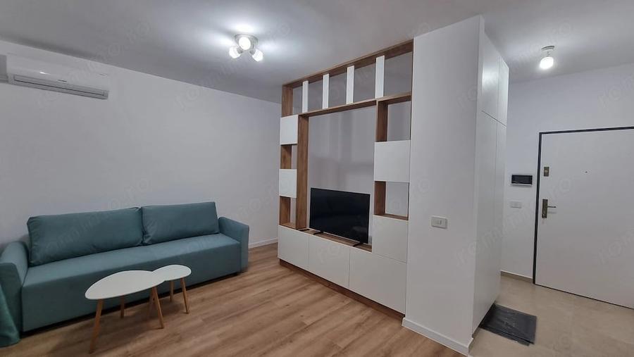 Garsonieră decomandată în Nord