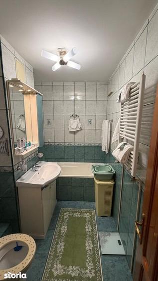 Apartament cu 2 camere decomandat în Calea București