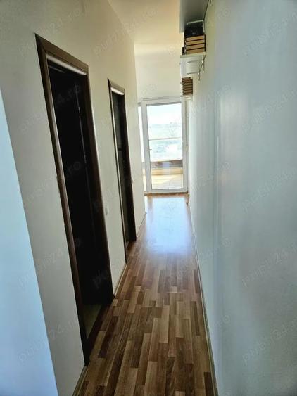 Apartament cu 3 camere, mobilat în Ferme