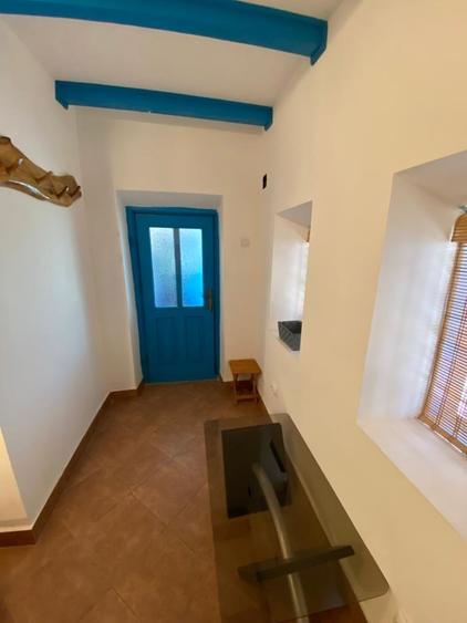 Casă individuală cu 6 camere cu Canalizare în Caraorman