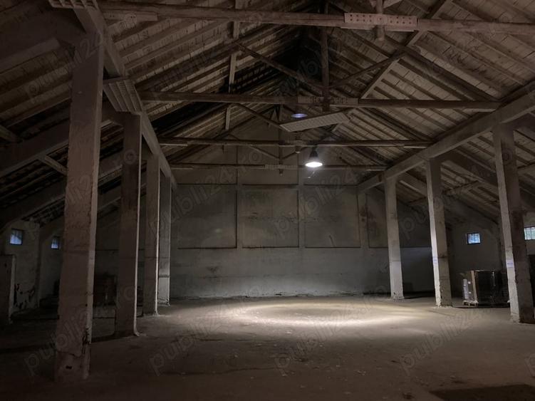 Spațiu comercial, de 1,050 mp, în Glimboca