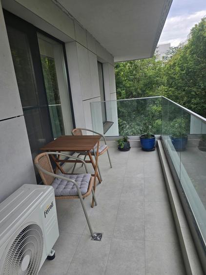 Apartament cu 3 camere în Cotroceni