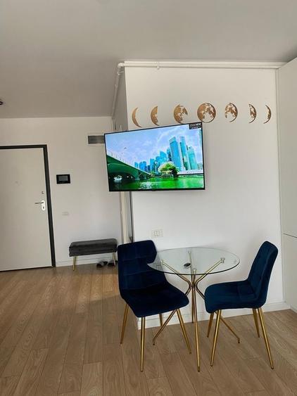 Apartament cu 2 camere semidecomandat, mobilat în Pipera