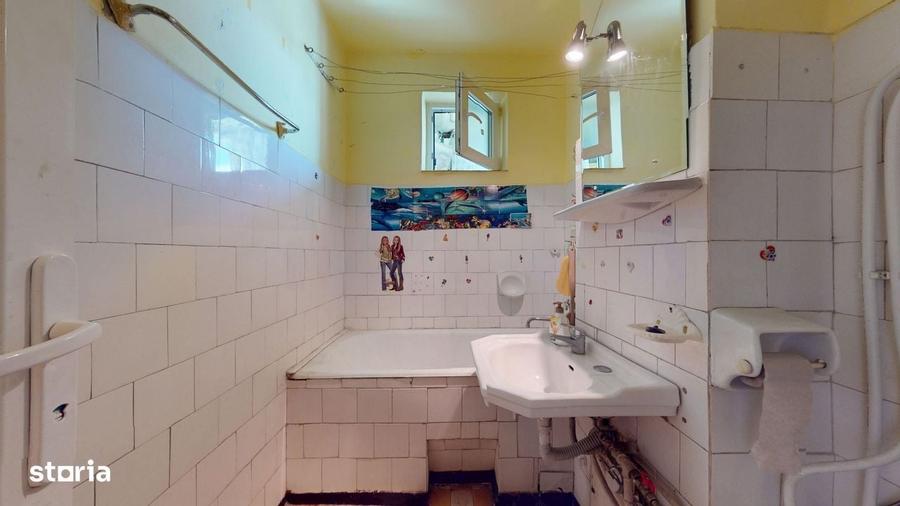De vanzare 2 camere decomandat, etaj intermediar B-dul Grivitei - 18