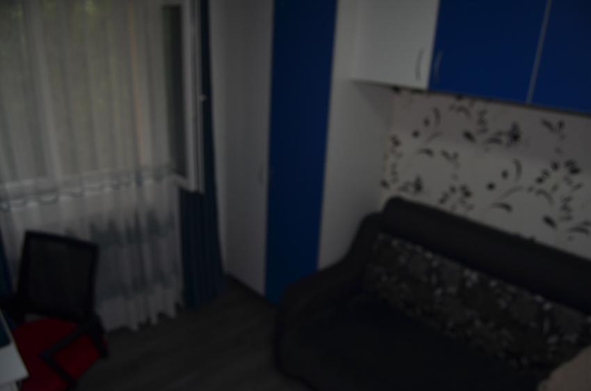 Apartament cu 2 camere semidecomandat în Secăriei