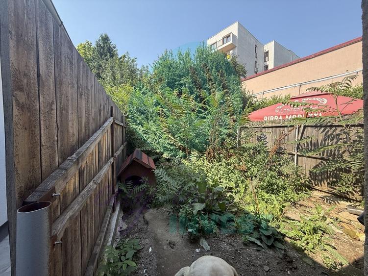 Casă individuală cu 3 camere cu Canalizare în Pache Protopopescu