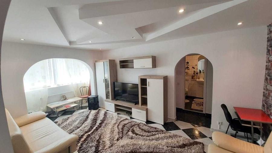 Apartament cu 2 camere semidecomandat în Vest