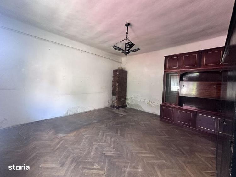 Casă cu 4 camere în Iris