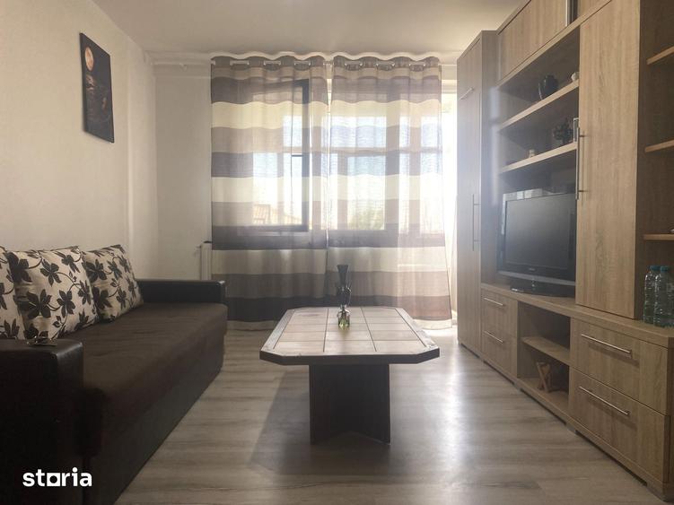 Vanzare apartament cu 2 camere in micro 6. Locatie excelenta! - 1