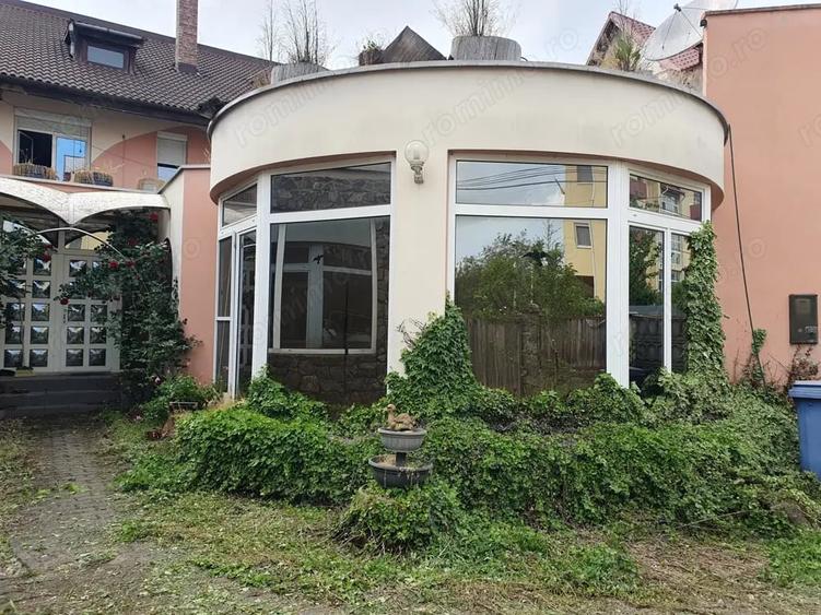 Casă cu 5 camere cu Teren 420 Mp în Elisabetin