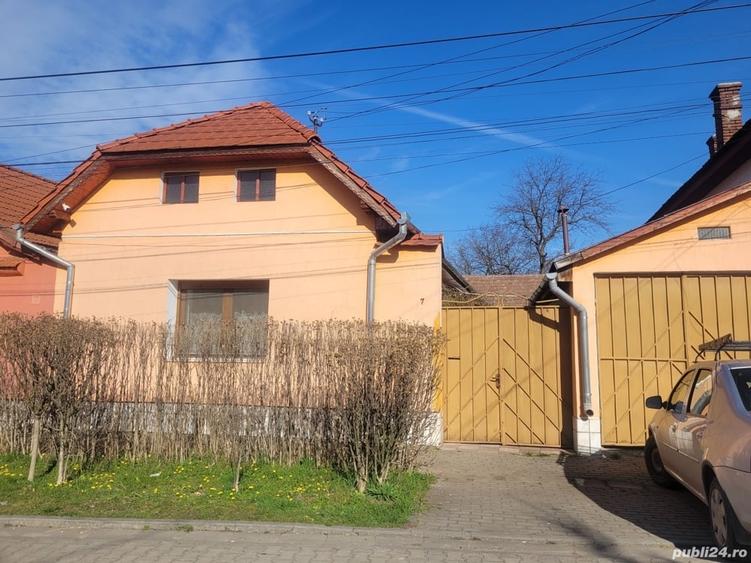 Casă cu 3 camere cu Teren 726 Mp în Central