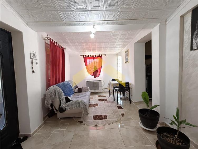 Casă individuală cu 4 camere cu Canalizare în Exterior Nord