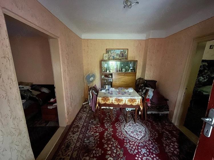 Casă cu 3 camere cu Teren 131 Mp în Central