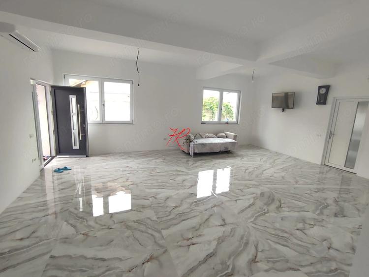 Casă cu 3 camere cu Teren 249 Mp în Colentina