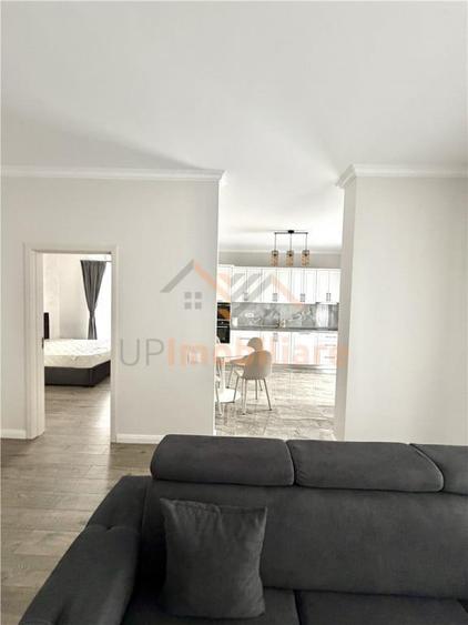 Apartament cu 2 camere semidecomandat în Sânmartin