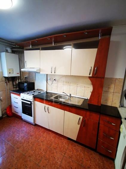 Apartament 3 camere în zona  ZORILOR - 5
