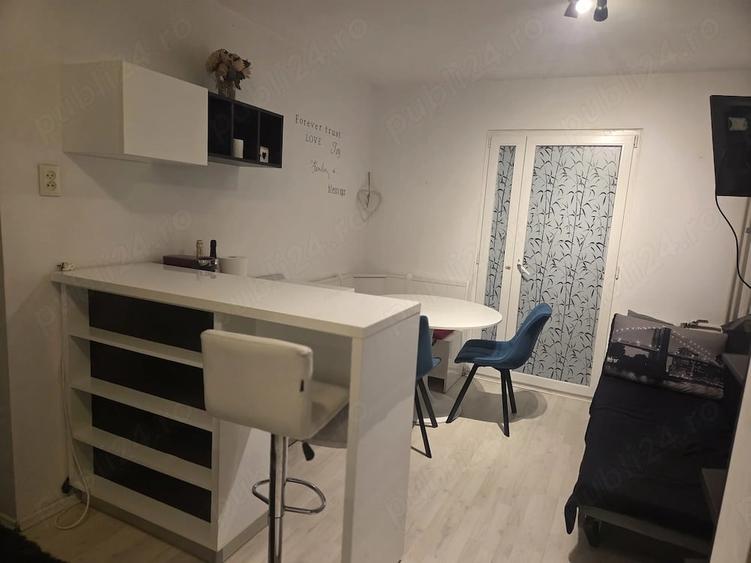 Apartament cu 2 camere decomandat în Dristor