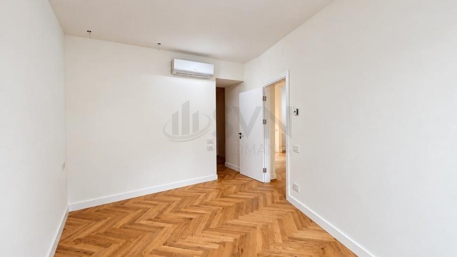 Apartament cu 3 camere decomandat în Herăstrău