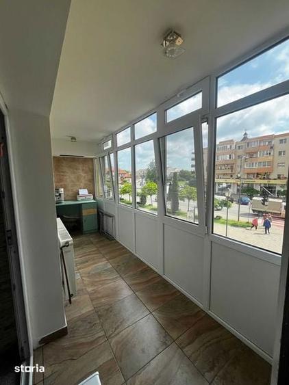 Apartament cu 3 camere decomandat în Ultracentral