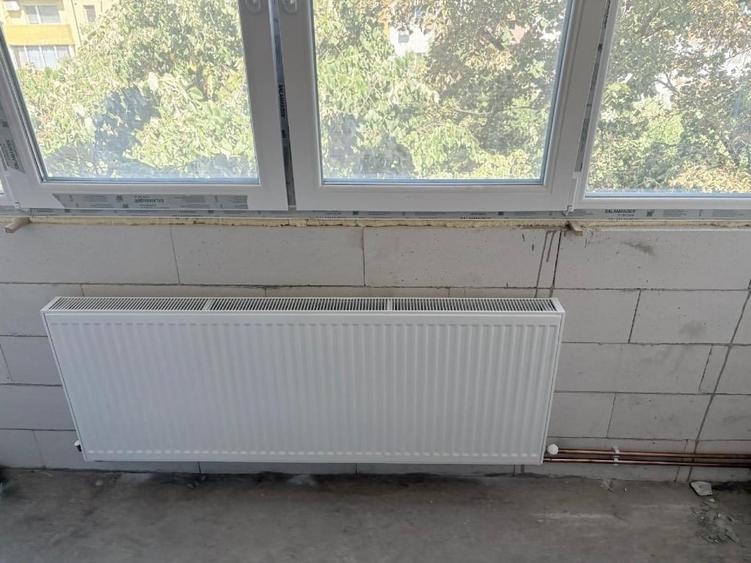 Apartament cu 2 camere decomandat, mobilat în Dâmbovița