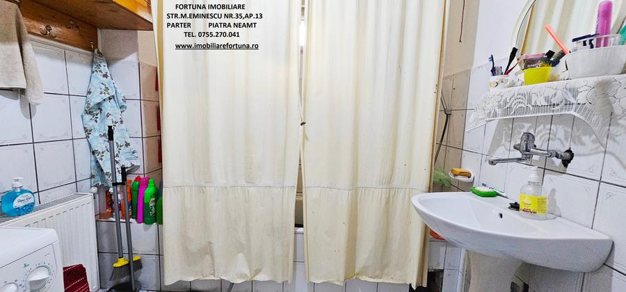 Casă cu 3 camere cu Teren 300 Mp în Văleni