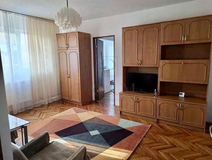 Apartament cu 2 camere semidecomandat în Șagului