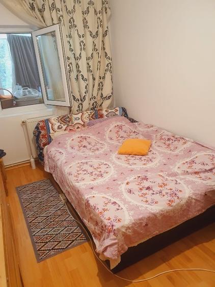 Apartament cu 4 camere decomandat în Exterior Sud