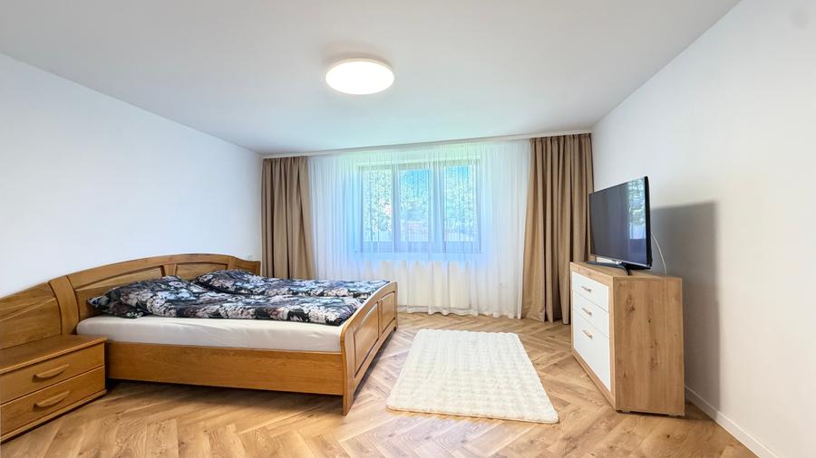 Casă individuală cu 2 camere cu Teren 550 Mp în Podu Oltului