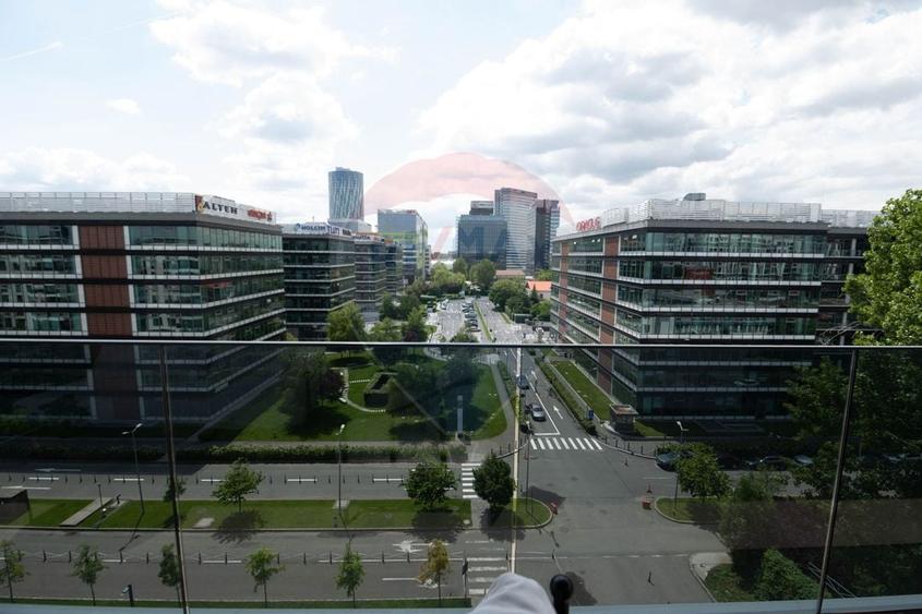 Penthouse cu 5 camere de vânzare Nusco City - 1