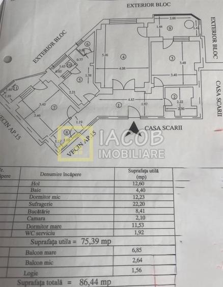 Apartament cu 3 camere decomandat în Ștefan cel Mare