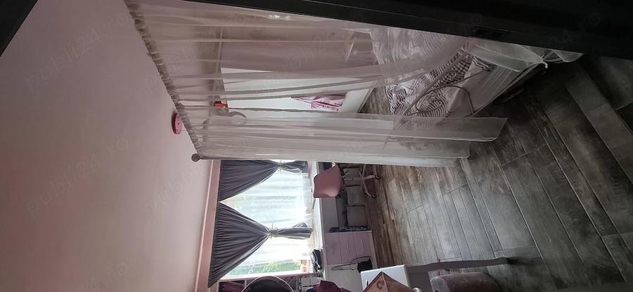 Apartament cu 4 camere decomandat în Centrul Vechi