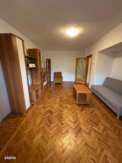Apartament cu 2 camere decomandat în Independenței