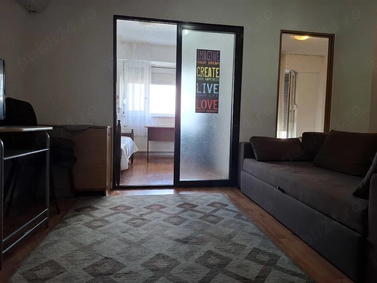 Apartament cu 2 camere nedecomandat în Central