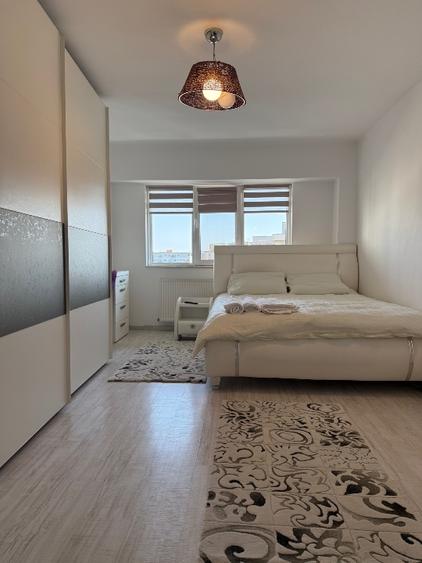 Apartament cu 3 camere decomandat, mobilat în Mărăști