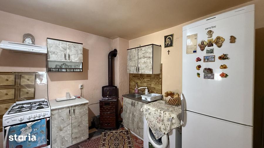 Casa din zidarie, cu teren 505 mp, zona BTT - 9