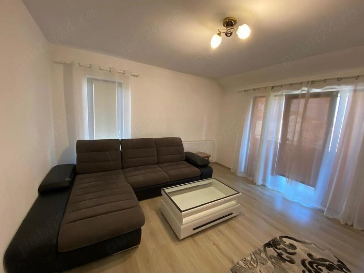 Apartament cu 2 camere decomandat în Giroc