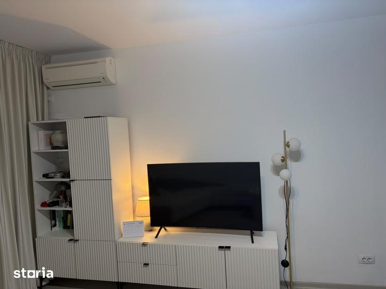 Apartament cu 3 camere în Drumul Taberei