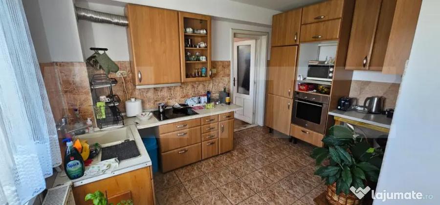 CASA CU 6 CAMERE, 293 MP UTILI SI GARAJ - DEVA - 4