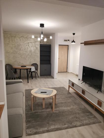 Apartament cu 2 camere semidecomandat în Theodor Pallady
