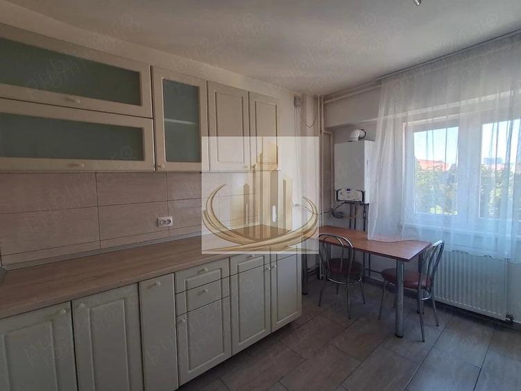 Apartament cu 3 camere decomandat în Lugojului