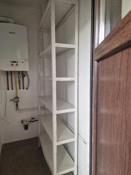 Apartament cu 3 camere decomandat în Dumbrăvița