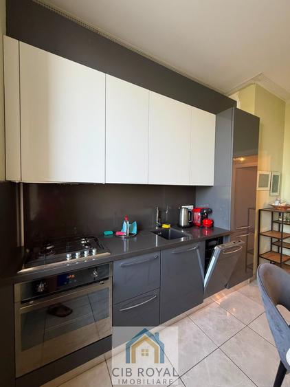 Apartament cu 2 camere decomandat în Aviației