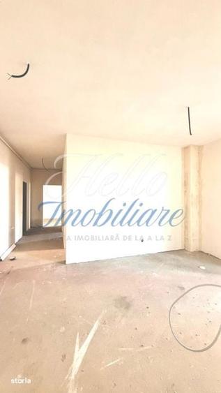 Apartament cu 4 camere decomandat în Florești