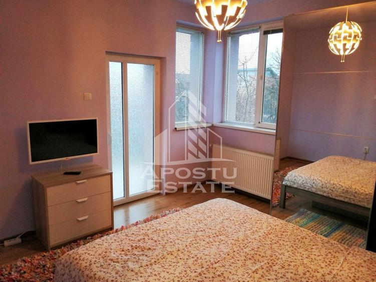 Casă cu 4 camere cu Teren 170 Mp în Lipovei