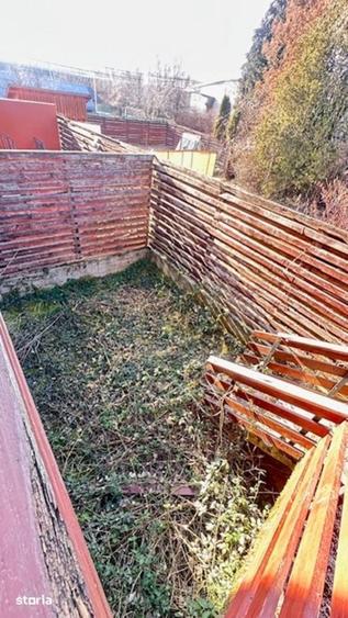 Casă cu 4 camere cu Teren 70 Mp în Depozitelor
