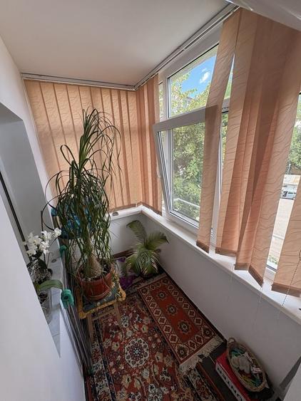 Apartament cu 2 camere decomandat în Lehnești