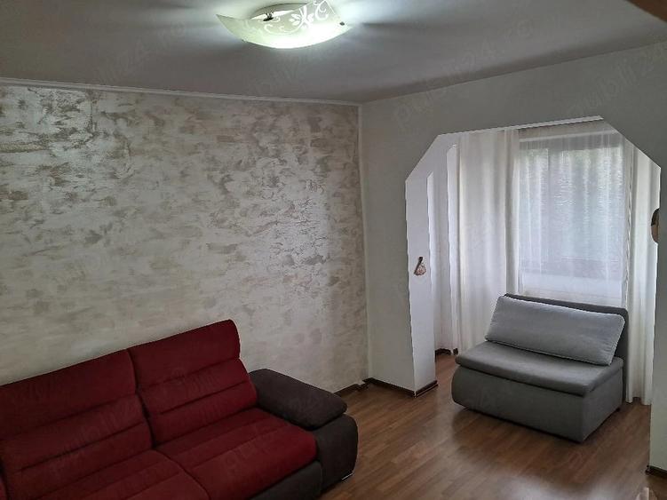 Apartament cu 4 camere decomandat în Autogară